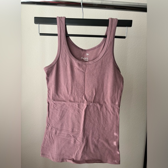 Tan top - Picture 1 of 1